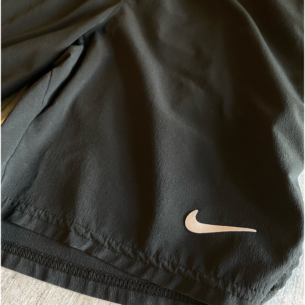 Nike Boys XL shorts with pockets. Like New condition